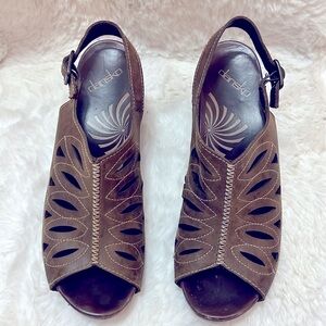 Dansko | Rowena Crazy Horse Clog Women’s Brown Slingback Open Toe Heeled Sandals